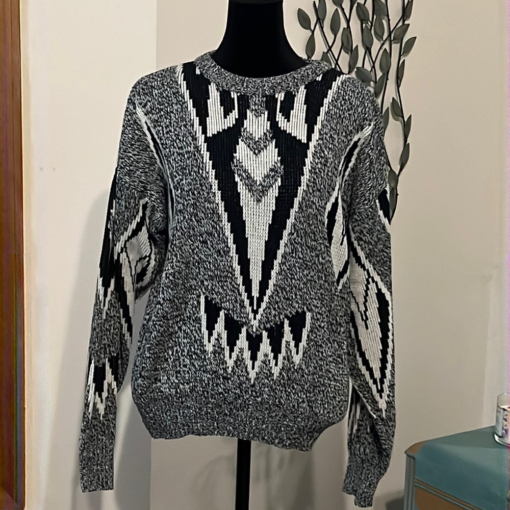 Vintage Sostanza Fashion Police DRESS CAREFULLY Sweater Size Large Perfect